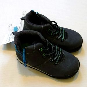 Carter's 9T Zip Boots